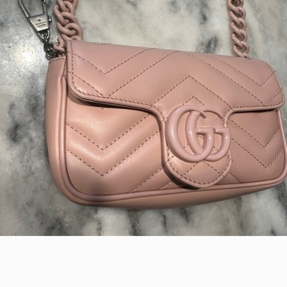 Gucci Pink Quilted Leather Shoulder Bag - Picture 3 of 12